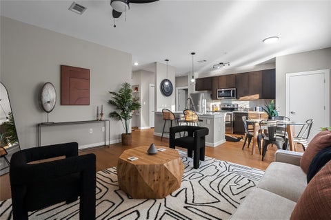 Photo of 2505 Thornton RD #3212, Austin, TX 78704 (MLS # 2050209)