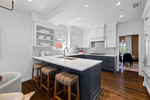 Tiny photo for 2702 Hillview Green LN, Austin, TX 78703 (MLS # 4221206)