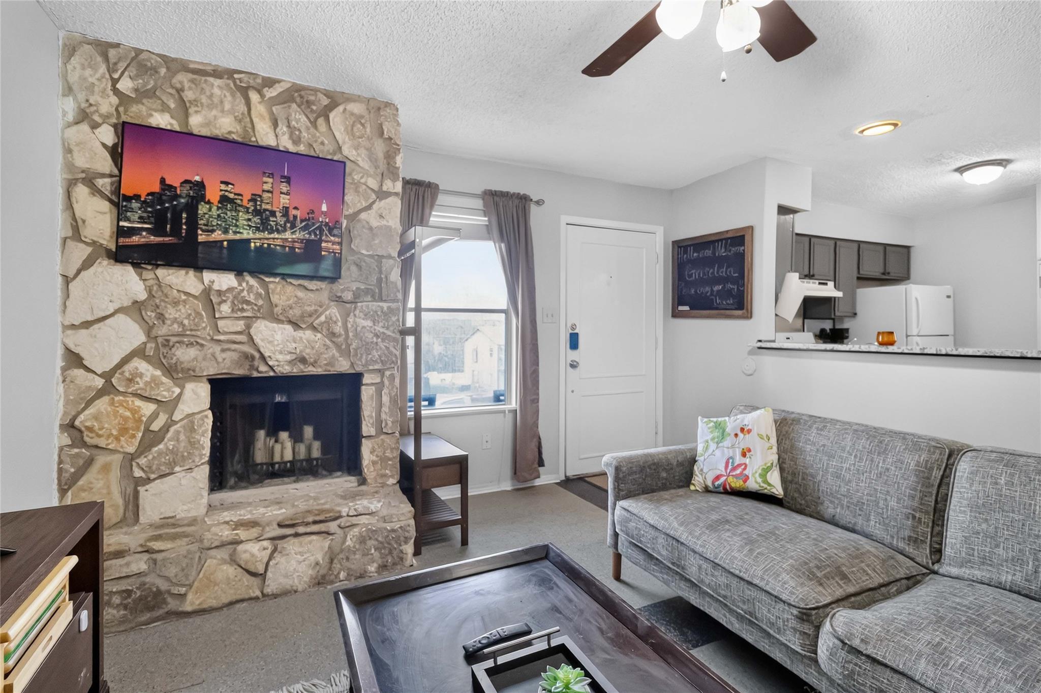 811 Bracewood CIR
