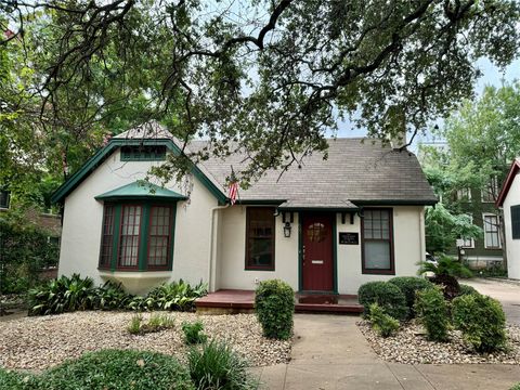 Photo of 607 W 10th ST, Austin, TX 78701 (MLS # 9595331)