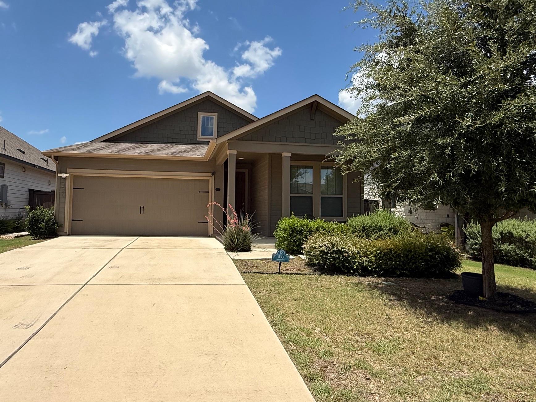 533 Sweetwood LN