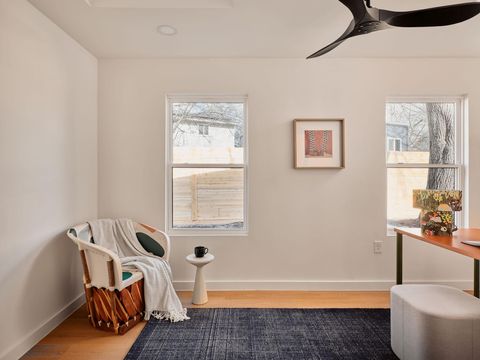 Tiny photo for 620 Amesbury LN, Austin, TX 78752 (MLS # 6243367)