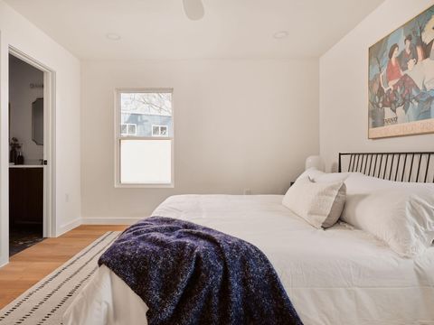 Tiny photo for 620 Amesbury LN, Austin, TX 78752 (MLS # 6243367)