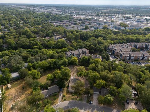 Tiny photo for 300 Pecan DR, Austin, TX 78753 (MLS # 1347769)