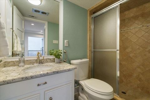Tiny photo for 186 World of Tennis Sq SQ #186, Lakeway, TX 78738 (MLS # 9701034)