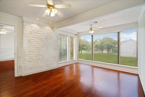Tiny photo for 186 World of Tennis Sq SQ #186, Lakeway, TX 78738 (MLS # 9701034)