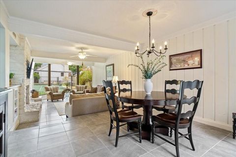 Tiny photo for 186 World of Tennis Sq SQ #186, Lakeway, TX 78738 (MLS # 9701034)