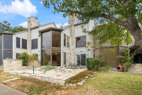 Tiny photo for 186 World of Tennis Sq SQ #186, Lakeway, TX 78738 (MLS # 9701034)