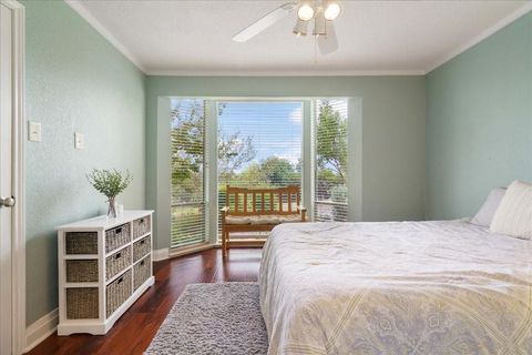 Tiny photo for 186 World of Tennis Sq SQ #186, Lakeway, TX 78738 (MLS # 9701034)