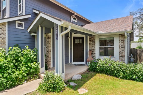 Tiny photo for 8406 Washita DR, Austin, TX 78749 (MLS # 7519031)