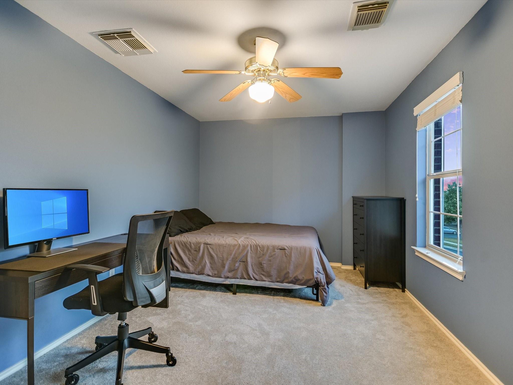 Pflugerville, Texas 78660, United States, 3 Bedrooms Bedrooms, ,3 BathroomsBathrooms,Residential,Pending,35319