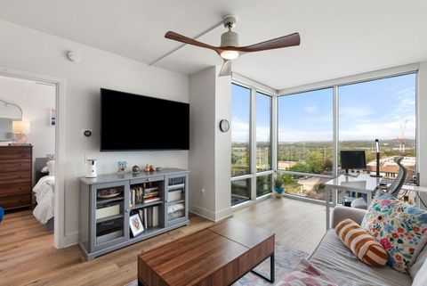 Photo of 300 Bowie ST #1006, Austin, TX 78703 (MLS # 4353108)
