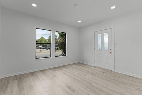 Tiny photo for 2703 E Cesar Chavez ST, Austin, TX 78702 (MLS # 3854219)