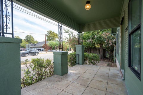 Tiny photo for 2703 E Cesar Chavez ST, Austin, TX 78702 (MLS # 3854219)