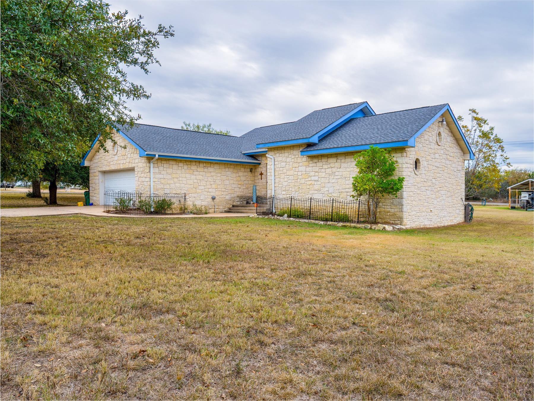 2904 Candace CIR
