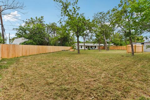 Tiny photo for 7503 Carriage DR, Austin, TX 78752 (MLS # 1082200)