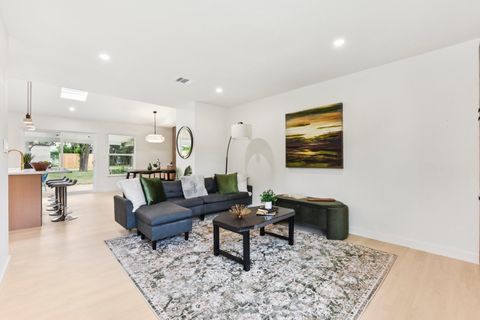 Tiny photo for 7503 Carriage DR, Austin, TX 78752 (MLS # 1082200)