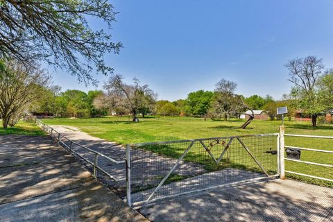 20 Pillow RD Sunset Valley TX 78745