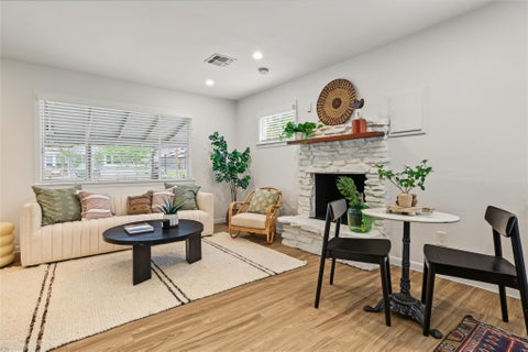 Tiny photo for 9802 Zion WAY, Austin, TX 78733 (MLS # 7487574)