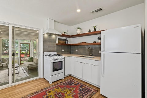 Tiny photo for 9802 Zion WAY, Austin, TX 78733 (MLS # 7487574)