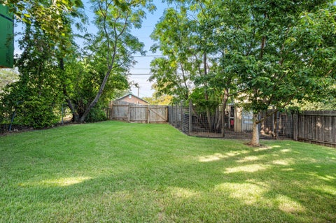 Tiny photo for 2110 E 9th ST, Austin, TX 78702 (MLS # 3891333)