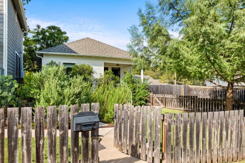 Tiny photo for 2110 E 9th ST, Austin, TX 78702 (MLS # 3891333)