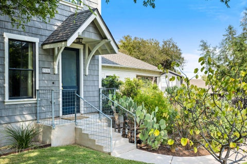 Tiny photo for 2110 E 9th ST, Austin, TX 78702 (MLS # 3891333)