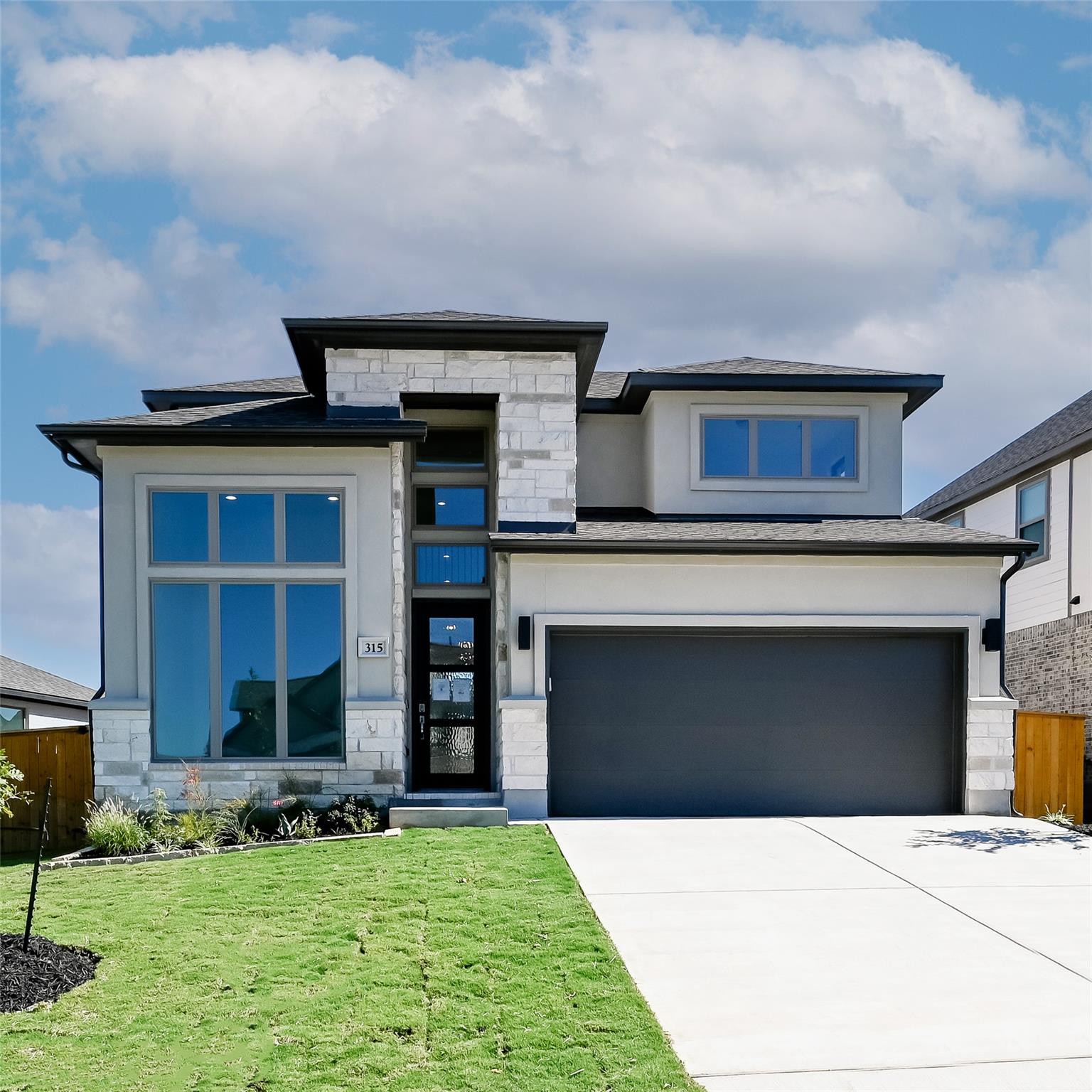 315 Prickly Poppy LOOP