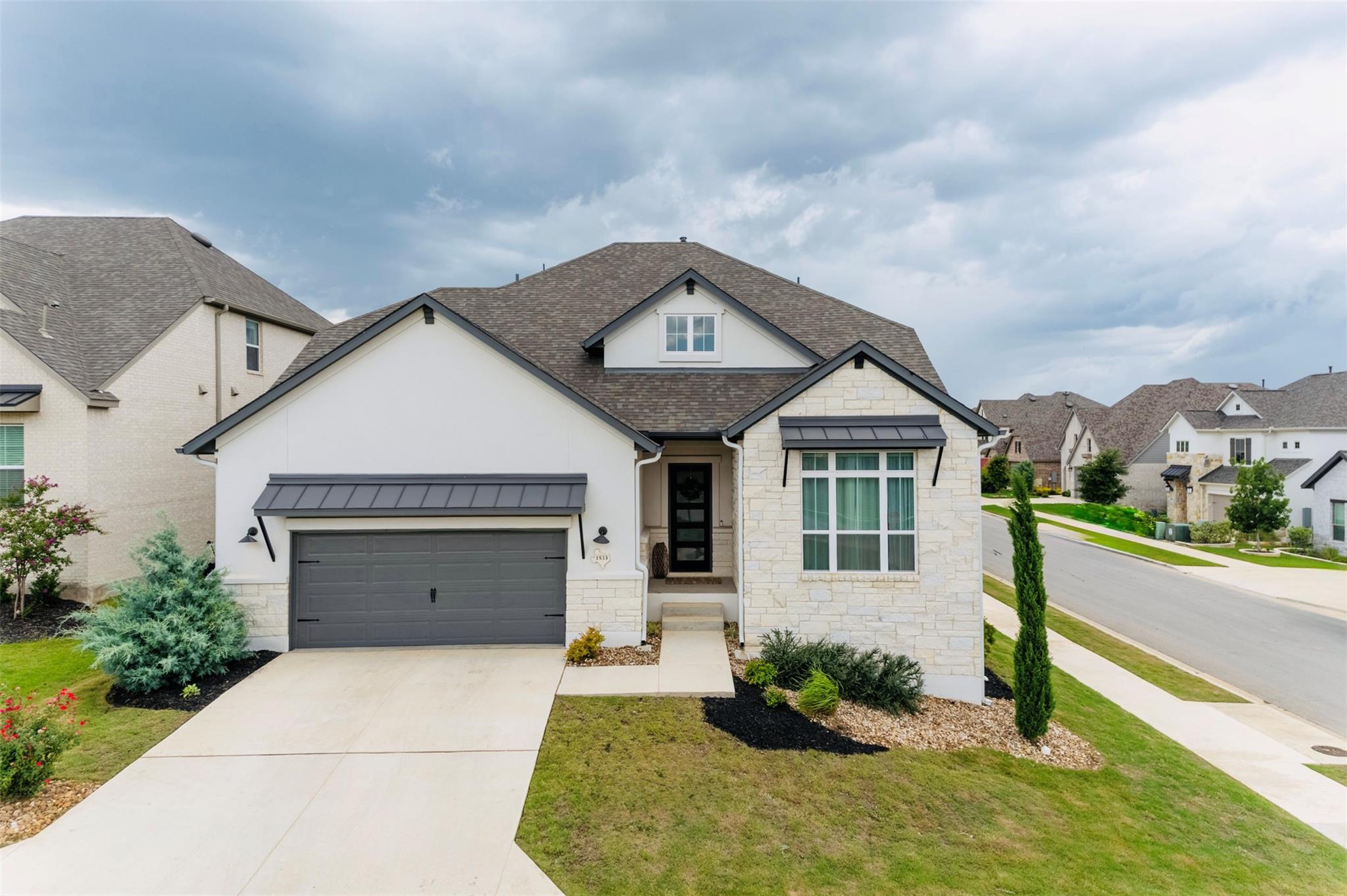 1533 Jay Wolf DR