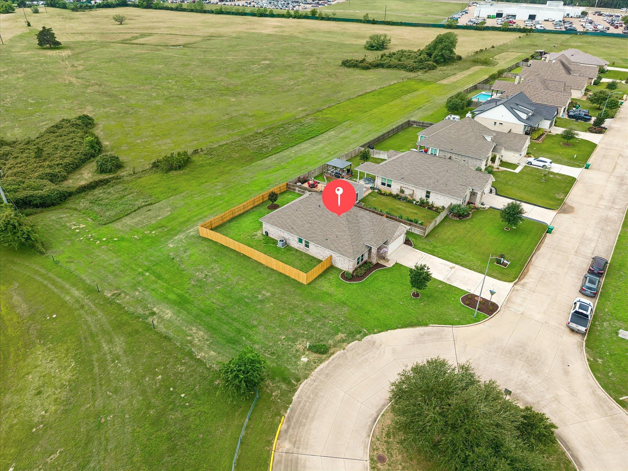 1401 Timber Oaks DR