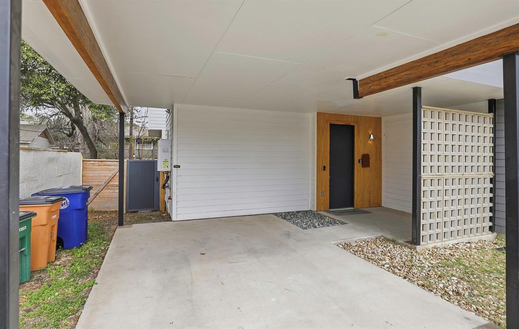 Photo of 1208 W Oltorf ST #A, Austin, TX 78704 (MLS # 2012118)