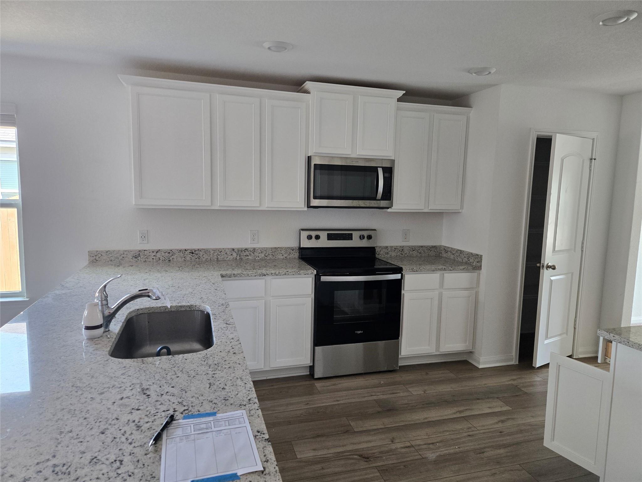 13016 Field Plow LN