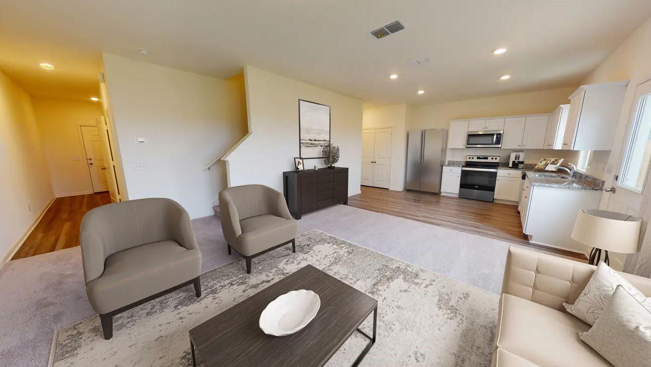 502 Lagoon DR