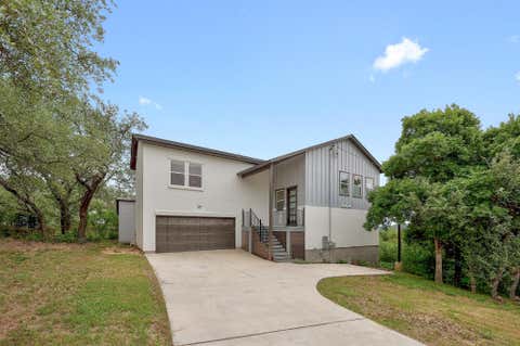 Photo of 18716 W Lakeview DR, Jonestown, TX 78645 (MLS # 1116249)