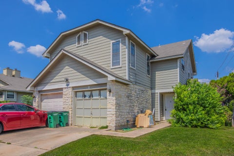 Photo of 2000 Kenneth Ave #B, Austin, TX 78741 (MLS # 4633040)