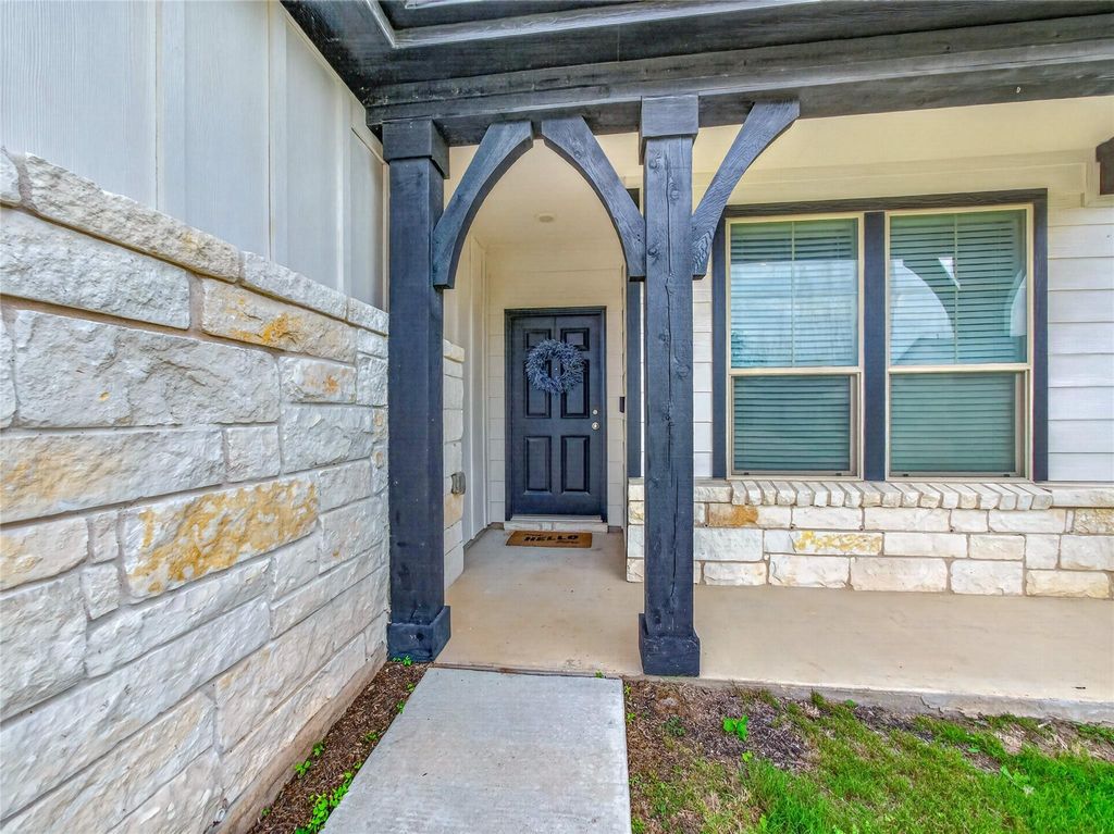 Photo of 440 English Oak ST, Georgetown, TX 78626 (MLS # 6176957)