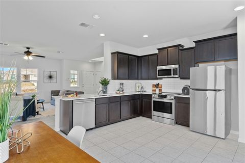 Tiny photo for 9713 Grapevine Leaf DR, Manor, TX 78653 (MLS # 7783397)