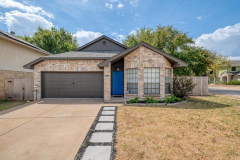 Photo of 14201 Kincheloe ST, Austin, TX 78725 (MLS # 1384018)