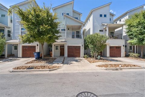 Photo of 1006 Muse LN #13, Austin, TX 78702 (MLS # 6002979)