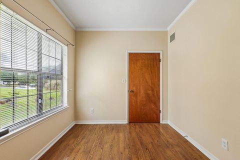 Tiny photo for 9804 Timber Ridge PASS, Austin, TX 78733 (MLS # 4711364)