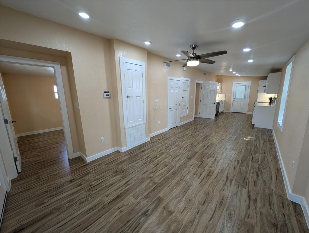 Photo of 320 Laredo ST, Lockhart, TX 78644 (MLS # 6686487)