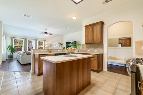 Tiny photo for 1029 Kensington Castle TRL, Pflugerville, TX 78660 (MLS # 7290194)