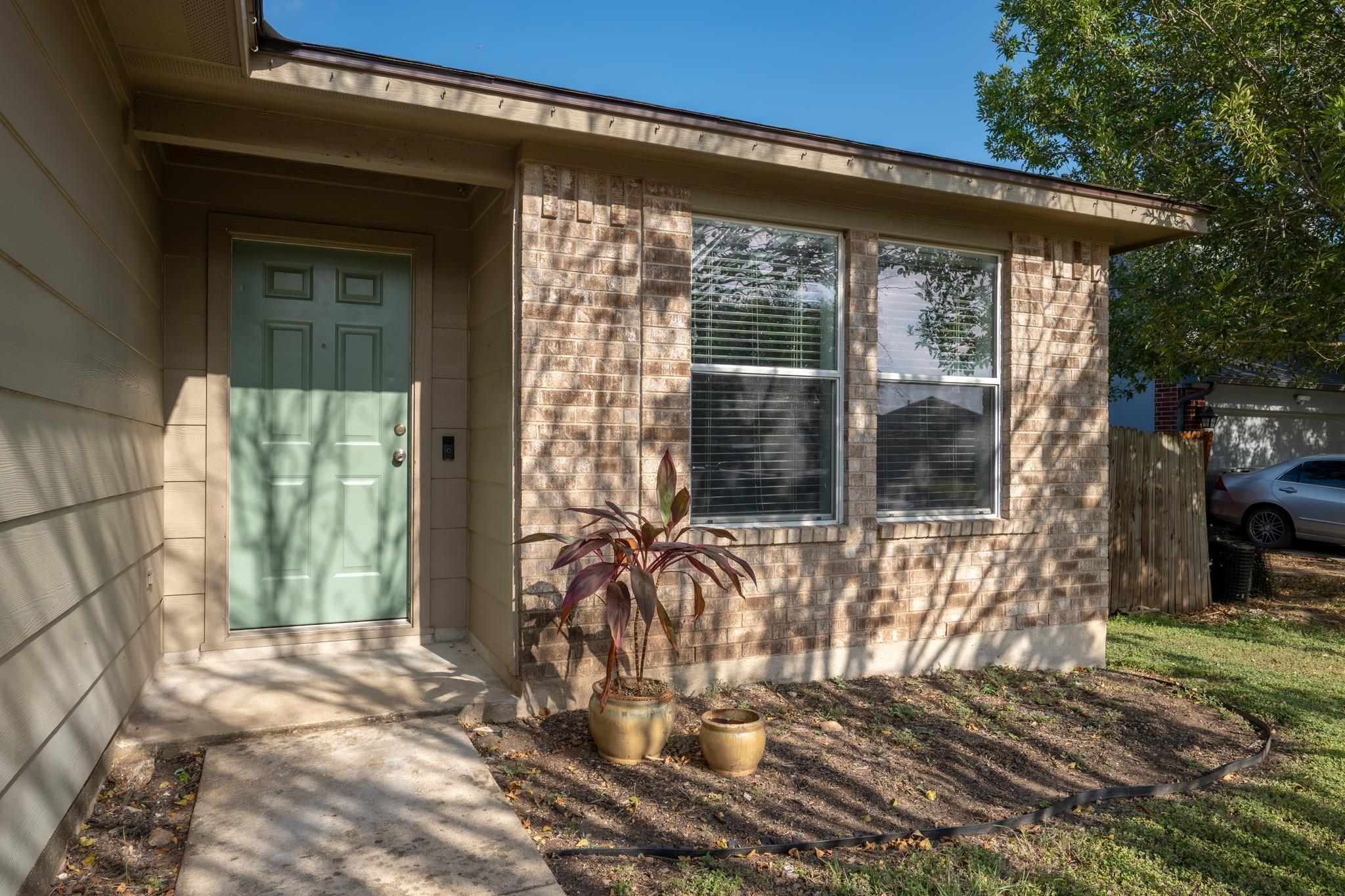 409 Ballentine CT