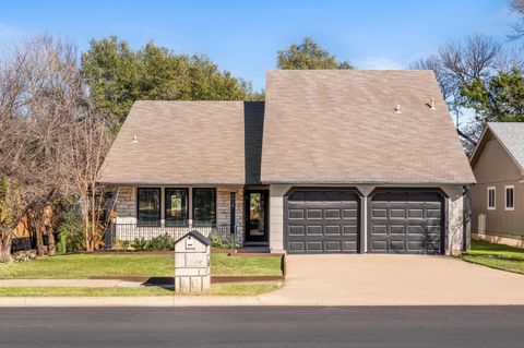 Photo of 7715 Copano DR, Austin, TX 78749 (MLS # 4397808)