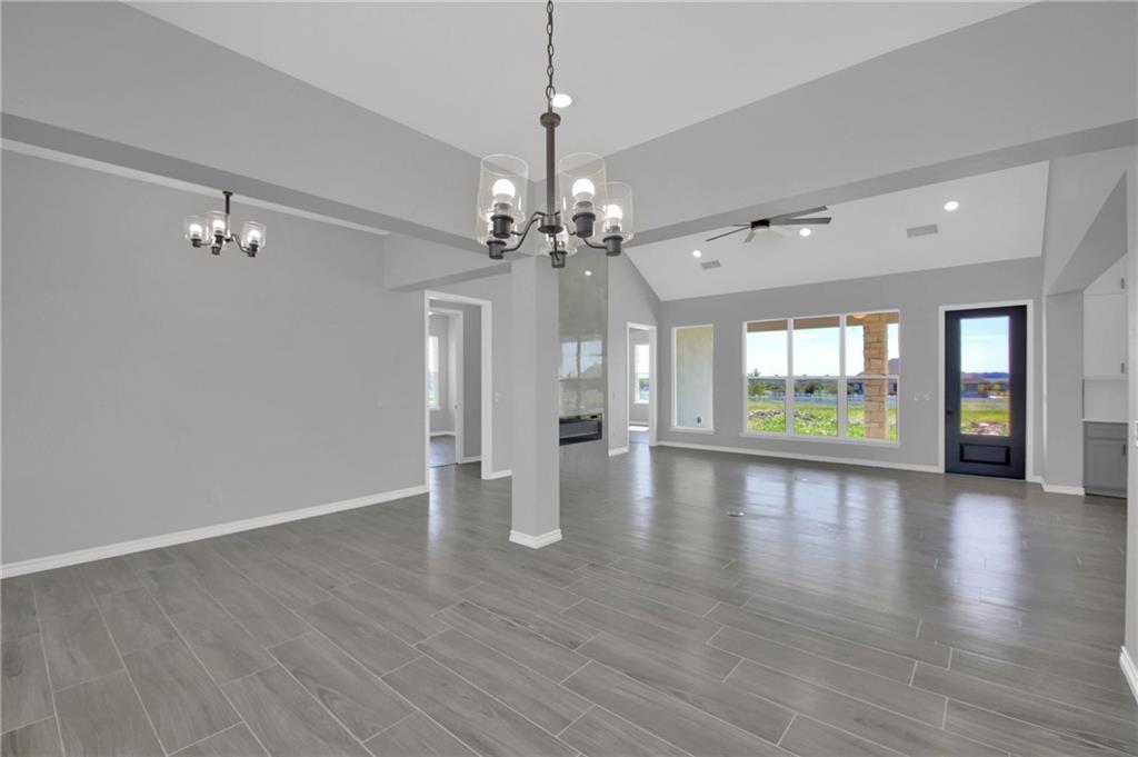 303 Highlander CT