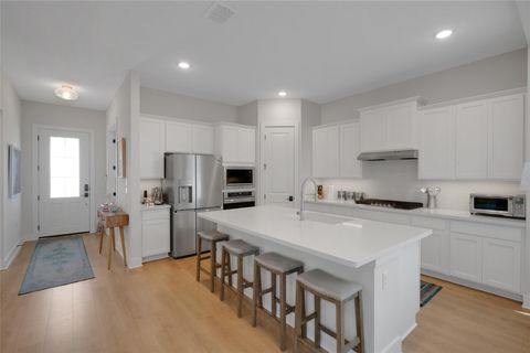 Tiny photo for 8806 Bestride BND, Austin, TX 78744 (MLS # 8975963)
