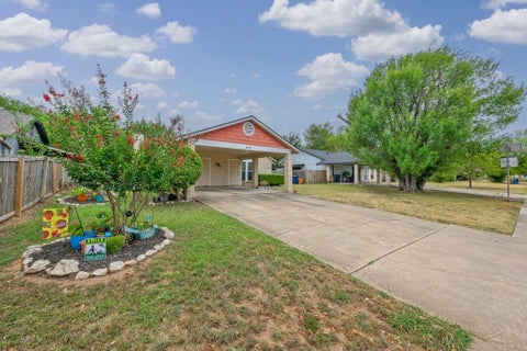 Photo of 3621 Leafield DR, Austin, TX 78749 (MLS # 8585360)