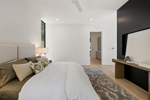 Tiny photo for 2502 Barhill DR, Austin, TX 78704 (MLS # 6271288)