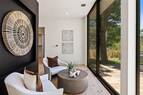 Tiny photo for 2502 Barhill DR, Austin, TX 78704 (MLS # 6271288)