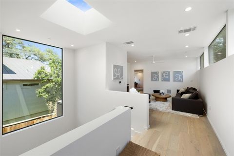 Tiny photo for 2502 Barhill DR, Austin, TX 78704 (MLS # 6271288)